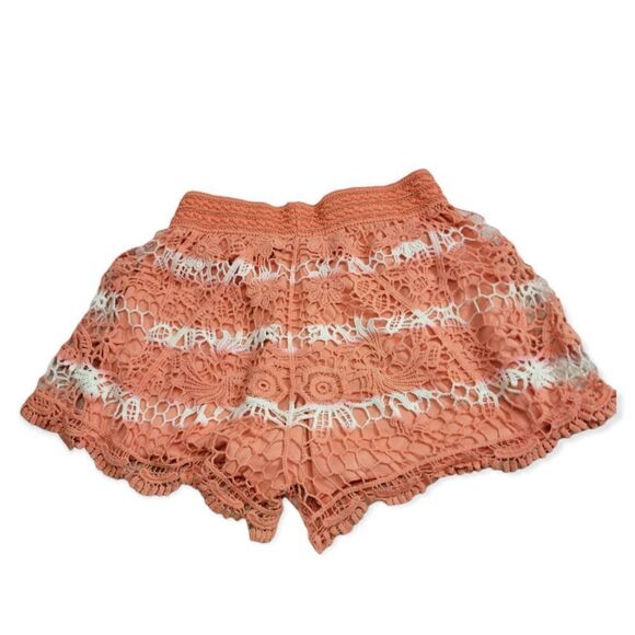 Rue 21 lace shorts M - Picture 1 of 4
